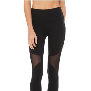 Alo yoga coast leggings. New with tags